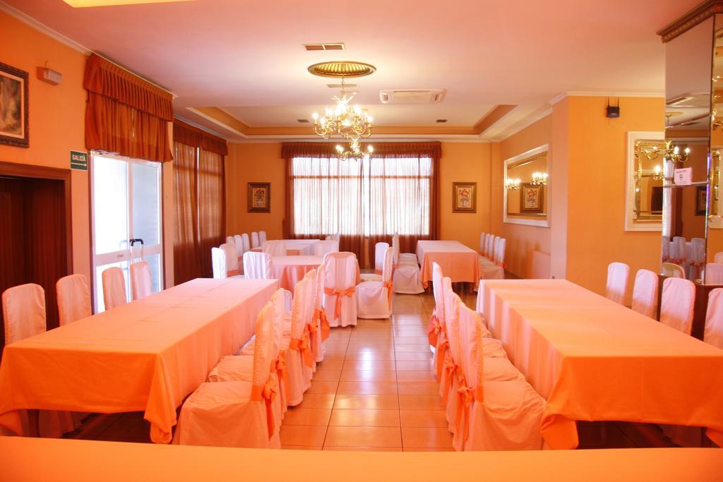 Hotel San Rosendo โอว์เรนเซ ภายนอก รูปภาพ